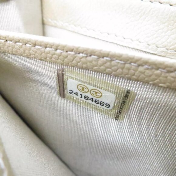 CHANEL Boy Chanel Matelasse Long Wallet Caviar Beige Leather - Picture 11 of 12